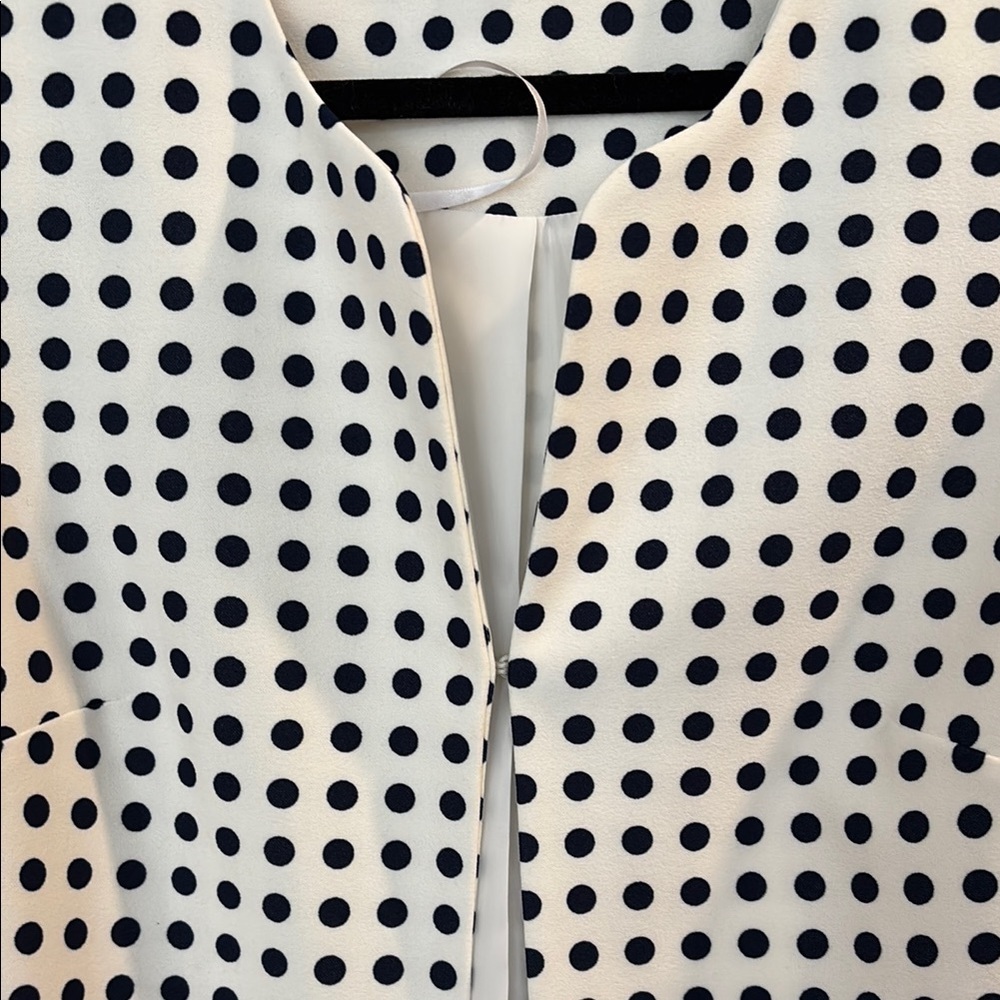 Karl Lagerfeld Black and White polka dot Blazer- medium - Picture 3 of 3